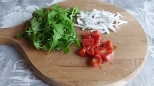 ingredienti insalata di ceci e zucchine