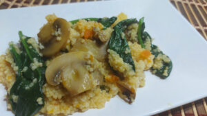cous cous funghi e spinaci