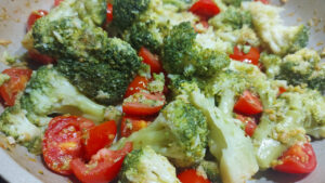 broccoli e pomodorini insaporiti