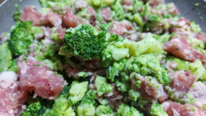 padella con broccoli calabresi e salsicce