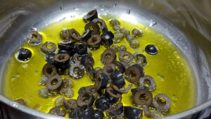 aglio olive e capperi